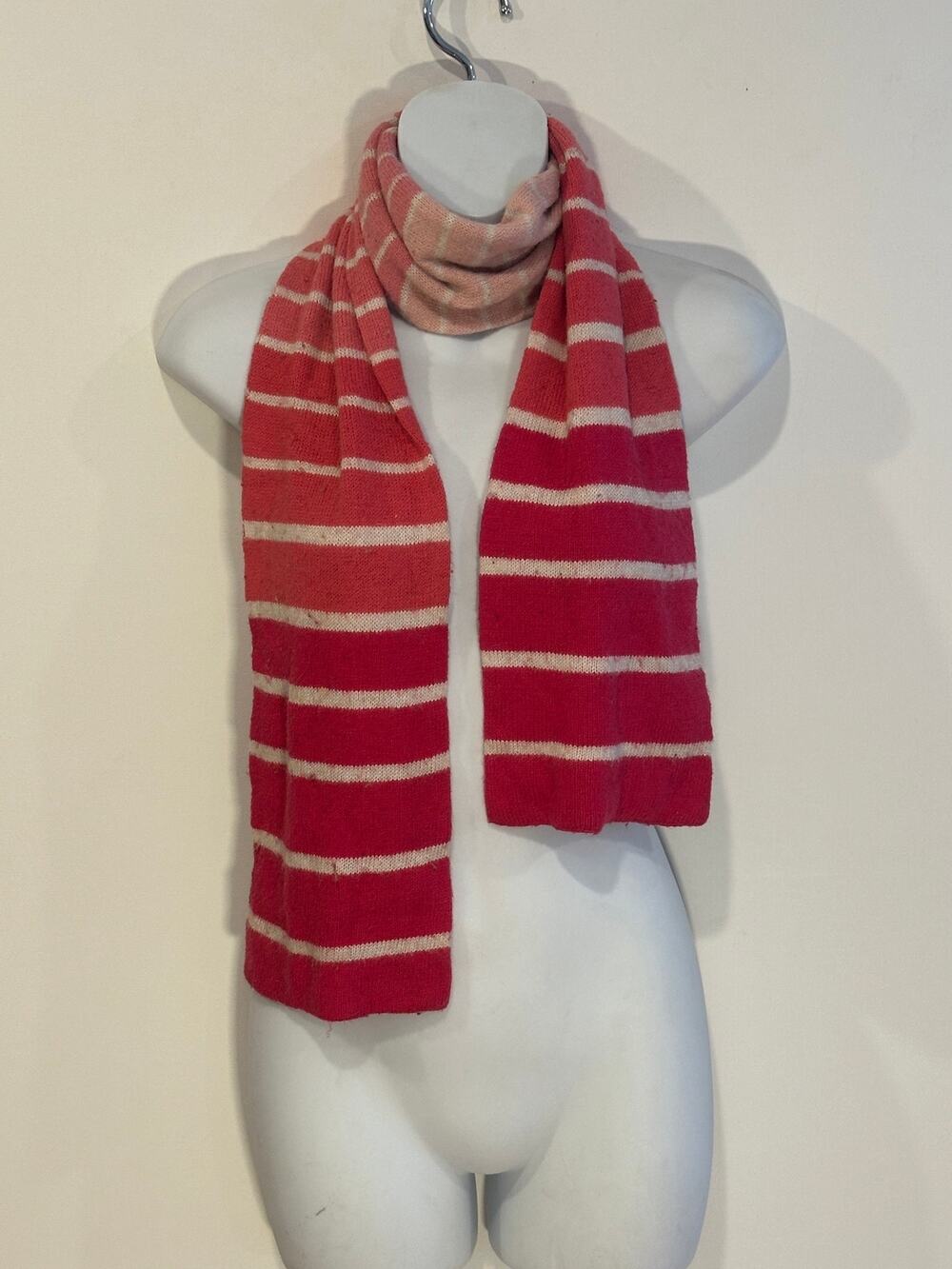 Vintage Y2K Merona Pink Striped Ombre Knit Skinny Winter Scarf Fuzzy Angora